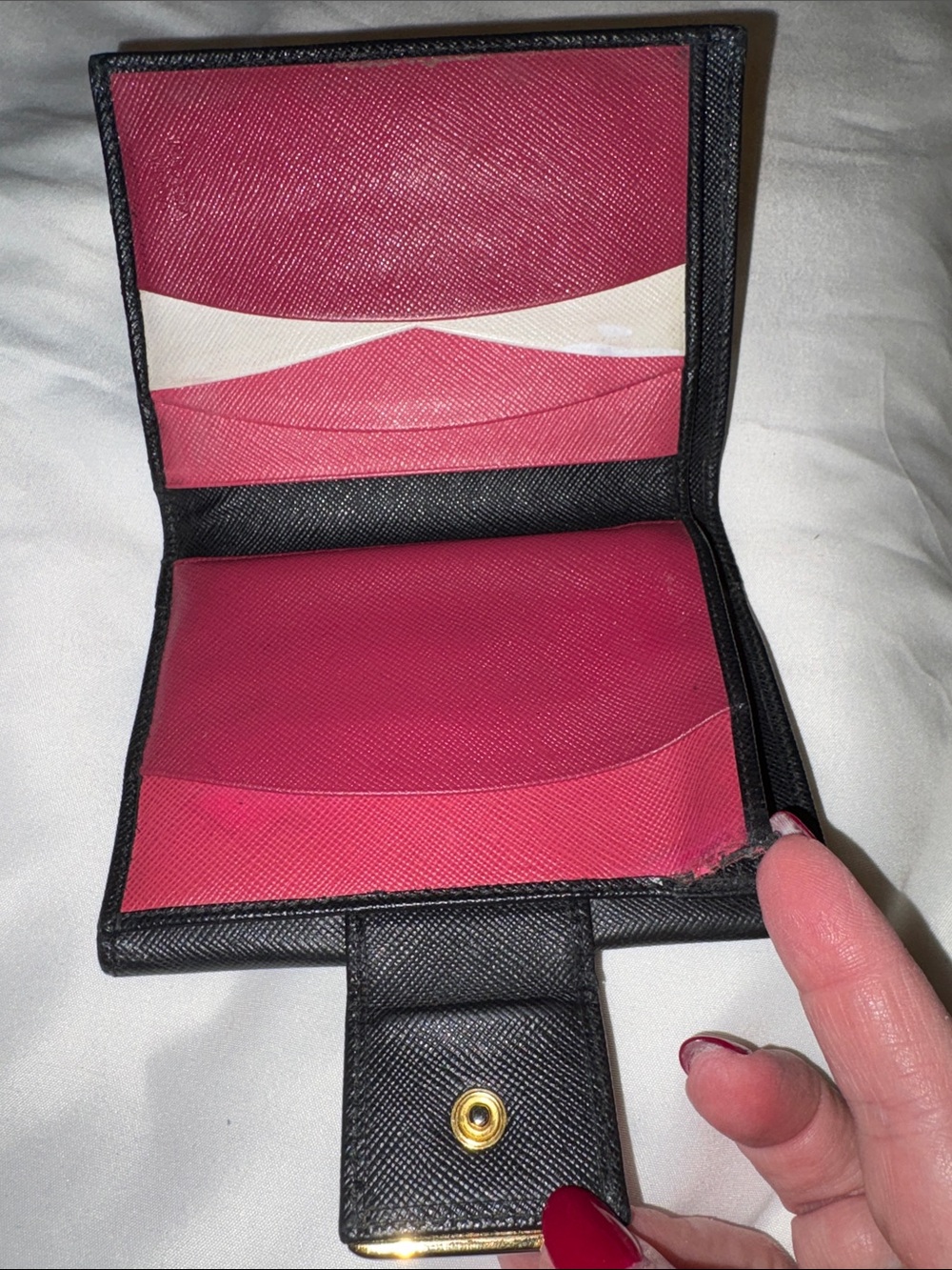 PRADA Saffiano Leather Black / Pink Wallet - small tear - Picture 5 of 10